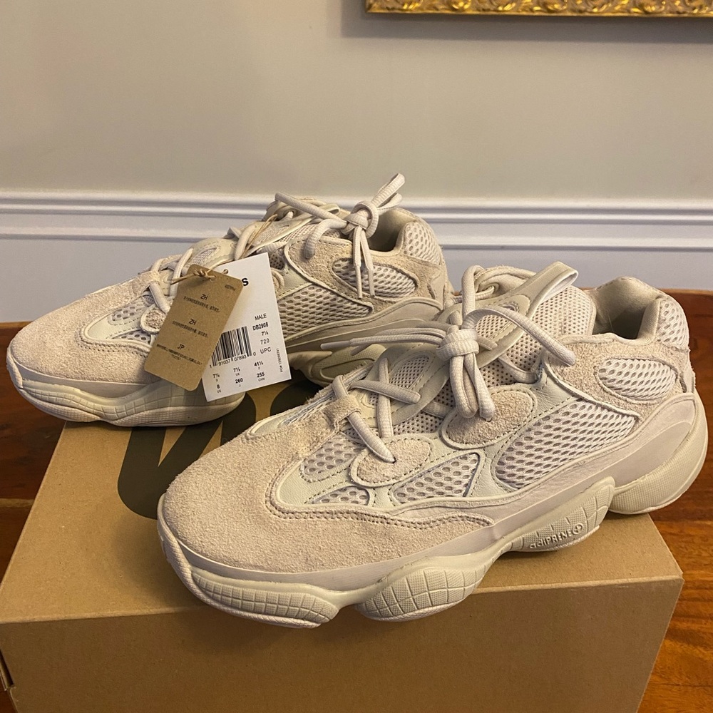 AUTHENTIC NWT Yeezy 500 Blush